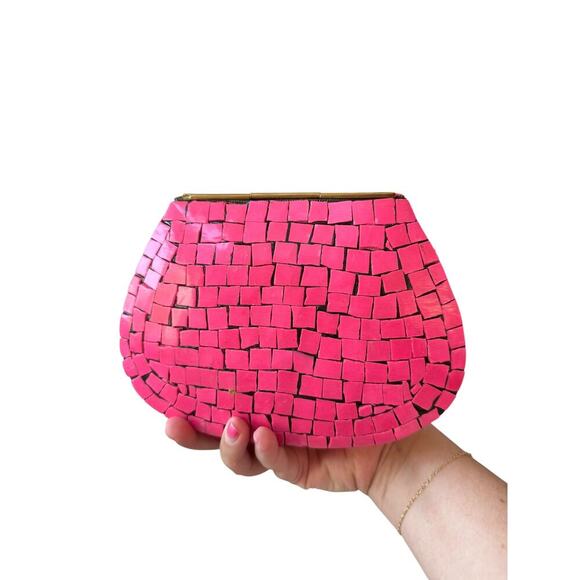 NEW Women's Glossy Pink Mosaic Tiles Gold Accents Semi-Circle Design Clutch - Picture 7 of 9